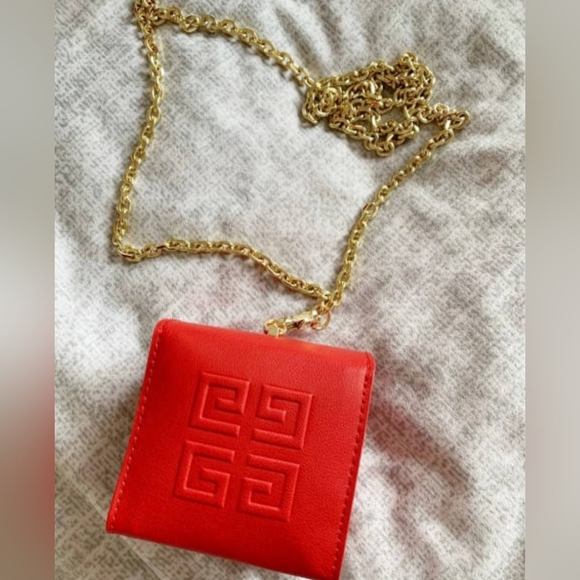 GIVENCHY Beaute Mini size crossbody bag - Picture 3 of 9